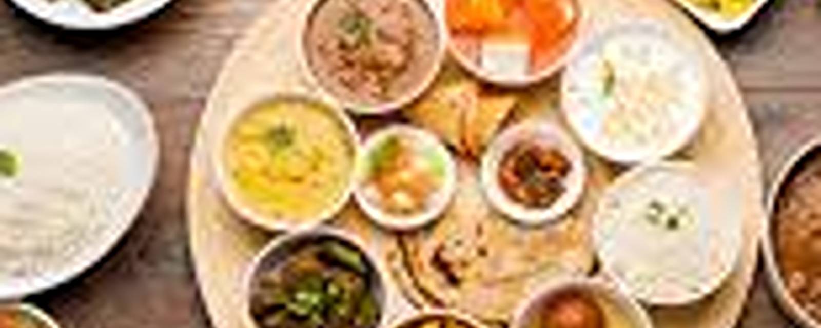Aanand Foodies cover